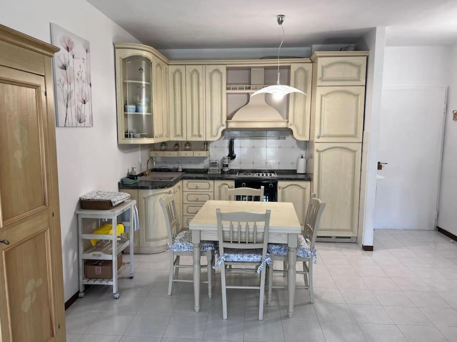 Apartament Casa Lora Sirmione Zewnętrze zdjęcie